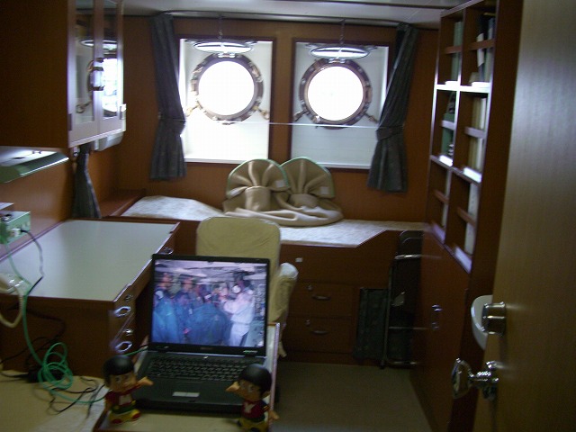 航海士の船室