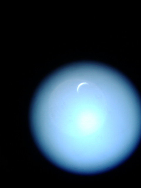 携帯で撮影した昼間の金星